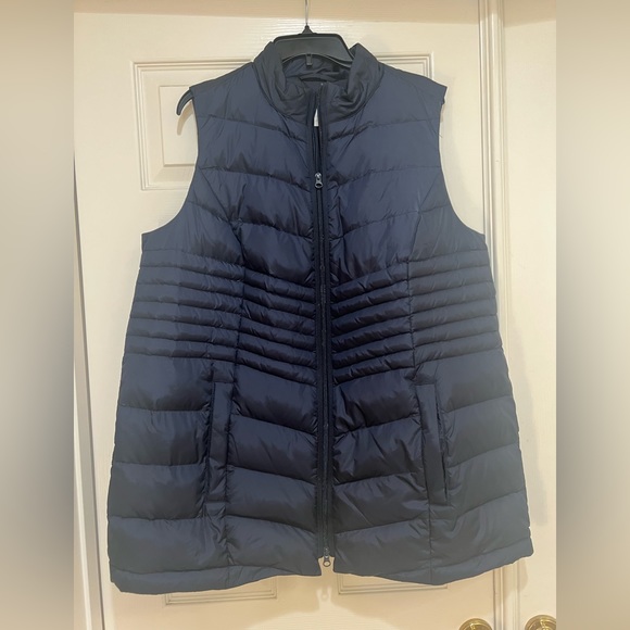J. Jill Navy Blue Down Puffer Vest size 1X - Picture 5 of 7